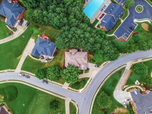 2551 Essex Ln, Atlanta GA  30331-7855 exterior