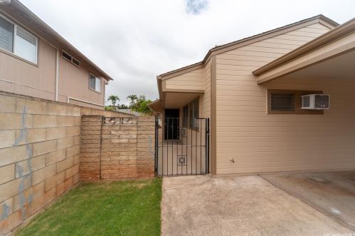 95-492 Kaukoe St, Mililani, HI 96789