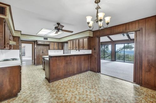 6303 Cat Mtn Cv, Austin TX  78731-3502 exterior