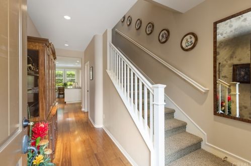 32 Maycrest, Irvine, CA 92618-2253