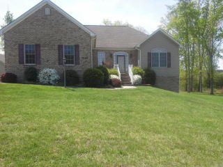 1140 Marie Dr, Huddleston, VA 24104-4218