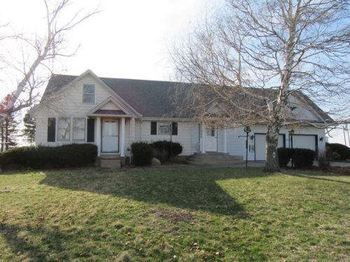 2769 600 East Rd, Ashkum, IL 60911-7142