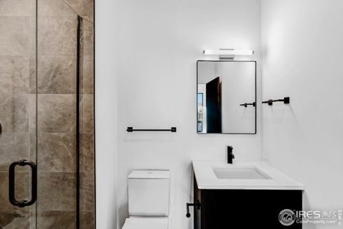 3996 26 St, Boulder CO  80301-1657 exterior