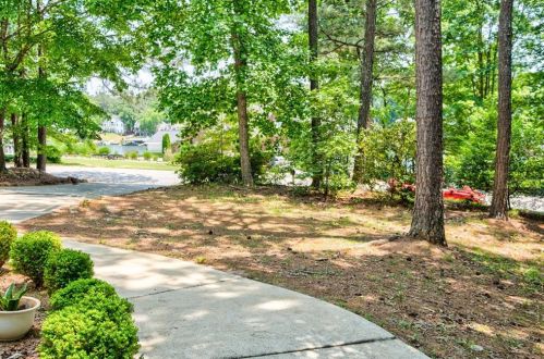 1253 Heritage Dr, Villa Rica, GA 30180-4074