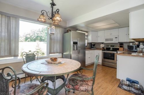 1017 Stillwater Rd, Fredon, NJ 07860-4329