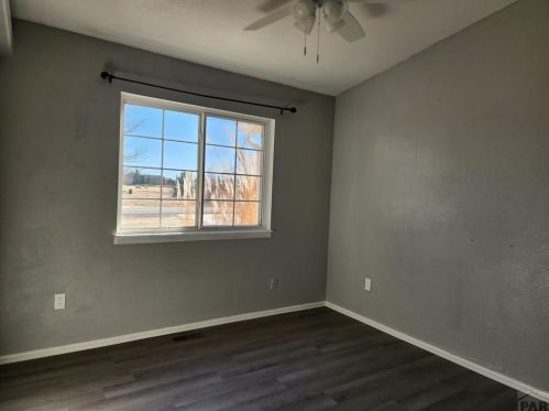 281 Bywood Dr, Pueblo CO  81007-1488 exterior