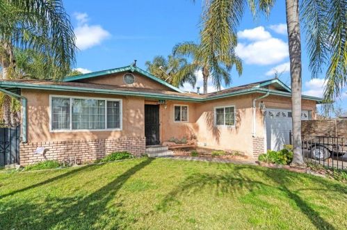 825 Wesley Dr, Modesto, CA 95351-4244
