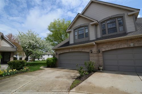 337 Club House Dr, Hanover Park, IL 60108-3024
