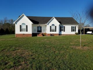 18 Dawson Ct, Manchester, TN 37355-3195