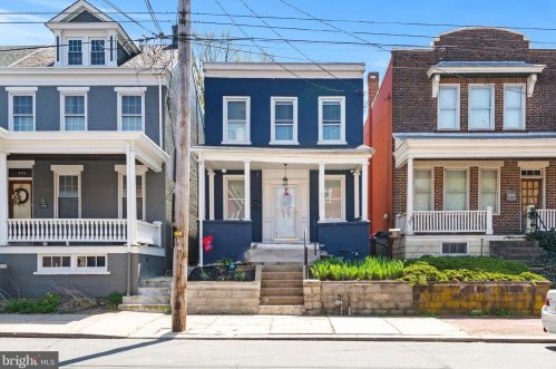 542 Orange St, Lancaster PA  17603-3669 exterior