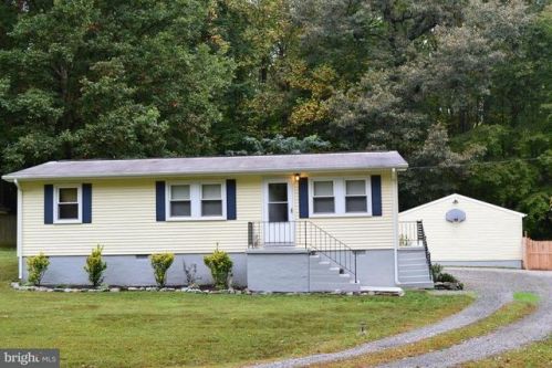 5212 Hams Ford Rd, Woodford, VA 22580-9622