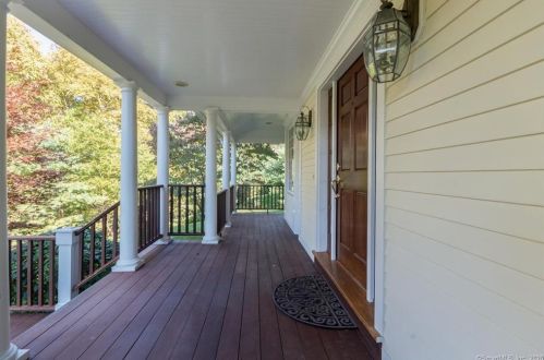 14 Range Rd, Wilton, CT 06897-3914