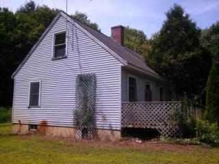 8 Cross Rd, Chichester, NH 03258-6501