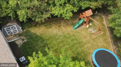 3865 Cinnabar Dr, Saint Paul MN  55122-1614 exterior