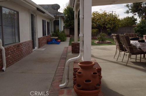 1433 San Antonio Ave, Upland CA 91786-2753 exterior