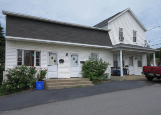 429 Pond St, Pittston, PA 18642-1202