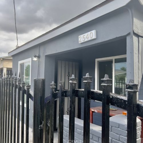 2540 El Segundo Blvd, Compton, CA 90222-2206