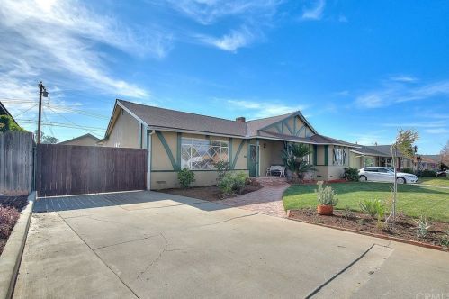 1532 Old Badillo St, Covina, CA 91724-3161
