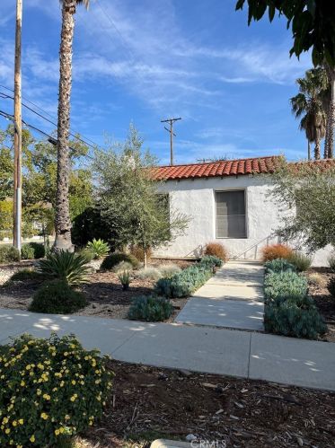 3468 Las Palmas Ave, Glendale, CA 91208-1527