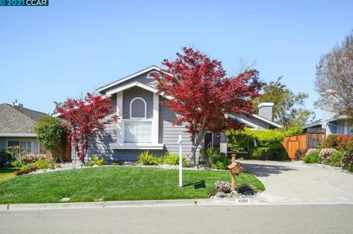 4280 Canyon Crest Rd, San Ramon, CA 94582-4805