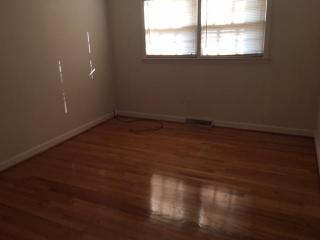 107 Singing Pines Dr, Greenville, SC 29611-7939
