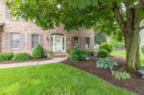 1018 Millview Ct, Batavia, IL 60510-3554