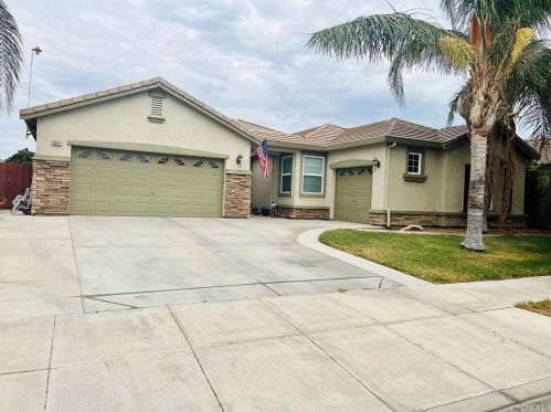 2072 Maximillian Ct, Los Banos, CA 93635-6433