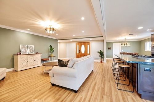 1344 Winn Dr, Upland CA  91786-5026 exterior