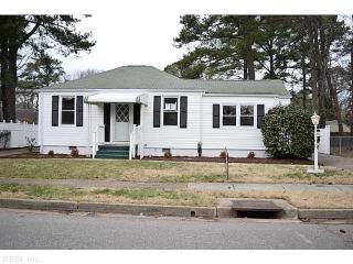 4930 Shafer St, Norfolk, VA 23513-2736