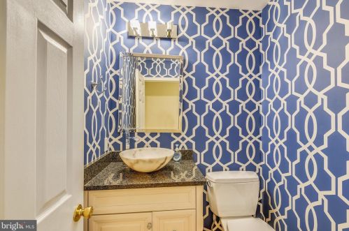 281 Shakespeare Dr, Severna Park MD 21146-2150 exterior