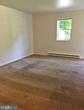 3715 Tiffany Dr, York, PA 17315-4451