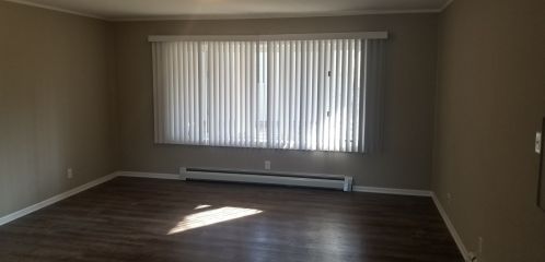 401 Center St, Bull Valley, IL 60098-3505