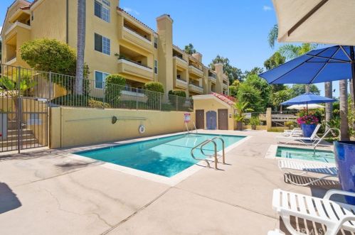 4512 Workman Mill Rd, Whittier CA  90601-4724 exterior