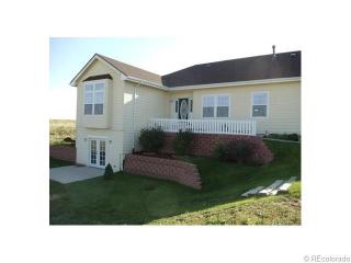 40240 88th Ave, Bennett, CO 80102-9611