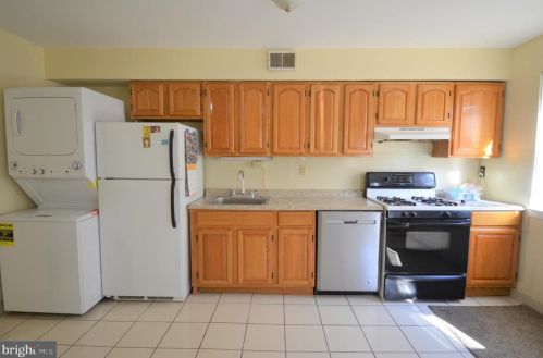 2129 Marvine St, Philadelphia PA  19122-1212 exterior