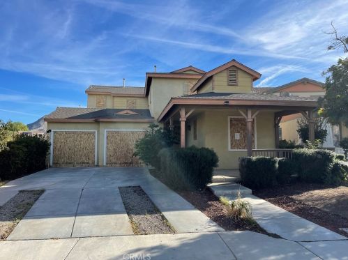 3957 Coral Haven Ct, Perris, CA 92571-7498
