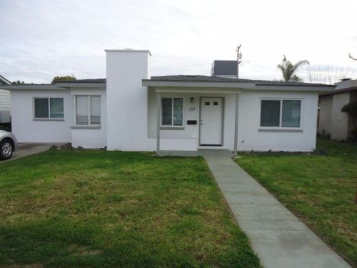 1333 Pine St, Conejo, CA 93662-3838
