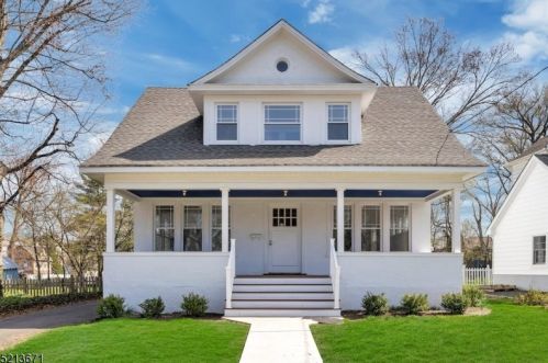 21 Burchfield Ave, Cranford, NJ 07016-3103