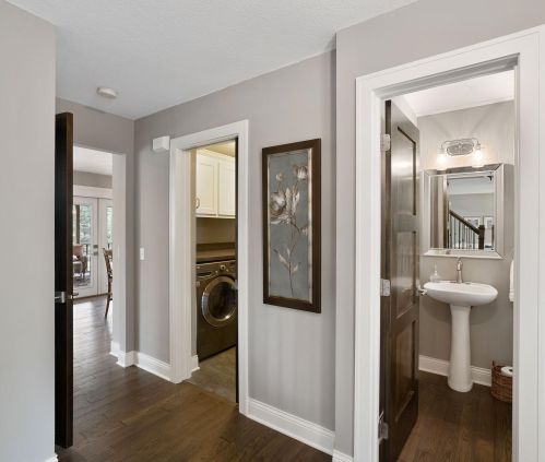 8009 Greenbriar Ln, Saint Paul MN  55125-8472 exterior