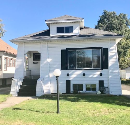 2017 8th Ave, Broadview, IL 60153-3228