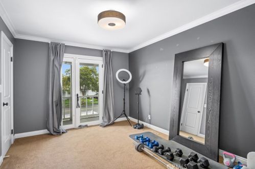 2405 Avalon Ave, Santa Ana CA 92705-7903 exterior