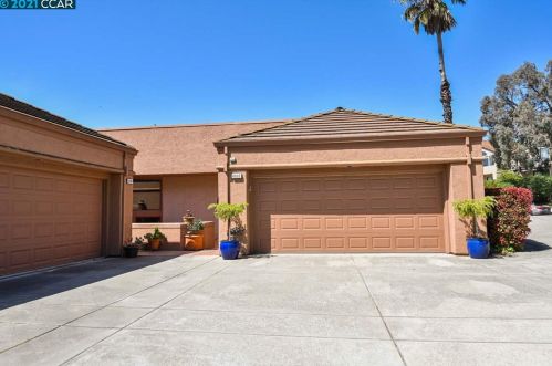 4007 Lakeshore Dr, San Ramon, CA 94582-4823