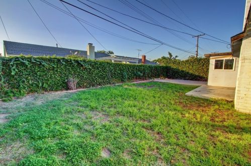 645 Hacienda St, Anaheim CA  92804-2656 exterior