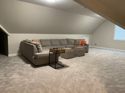 516 64th St, Willowbrook IL  60527-1812 exterior