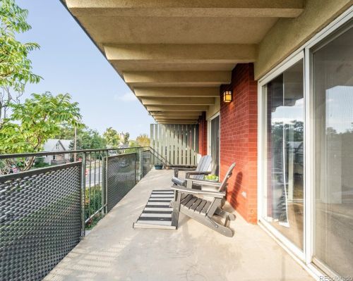 200 Pearl St, Denver CO  80203-4113 exterior