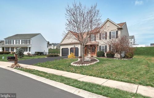 2228 Friesian Rd, York, PA 17406-7923
