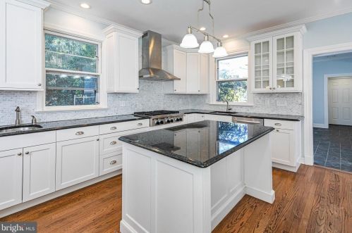 161 Elm Rd, Princeton NJ  08540-2521 exterior