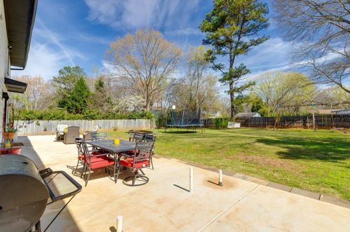 3931 Crestmoor Ct, Duluth GA  30096-2616 exterior