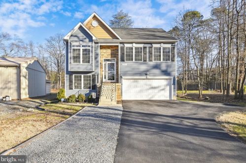 8091 Woodholme Cir, Riviera Beach, MD 21122-1028