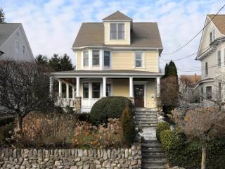 22 Lincoln Ave, Greenwich, CT 06830-5751